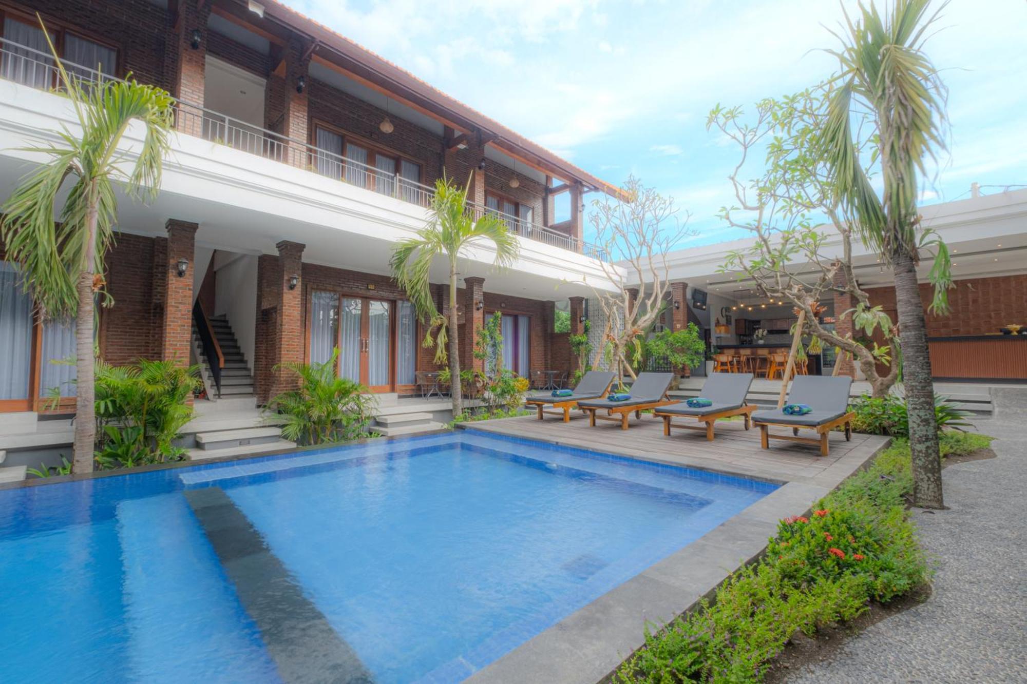 Bali Bata Canggu Guesthouse Exterior photo