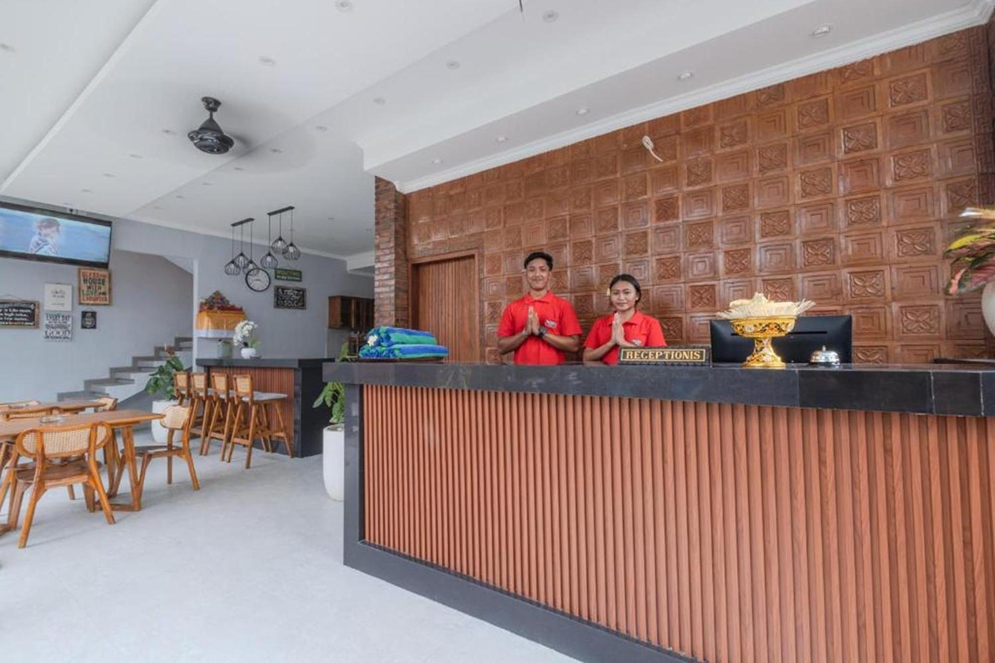 Bali Bata Canggu Guesthouse Exterior photo